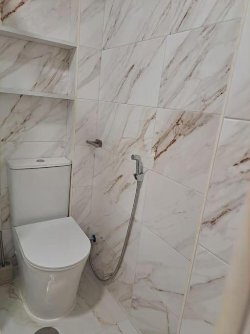 Cozy Studio With Sea View Apartment Benidorm Bagian luar foto